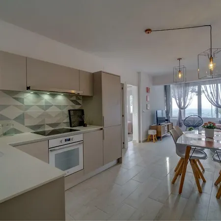 Edificio Thader - * Сьюдад-Кесада